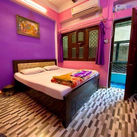 Marigold Guest House Varanasi Ngoại thất bức ảnh