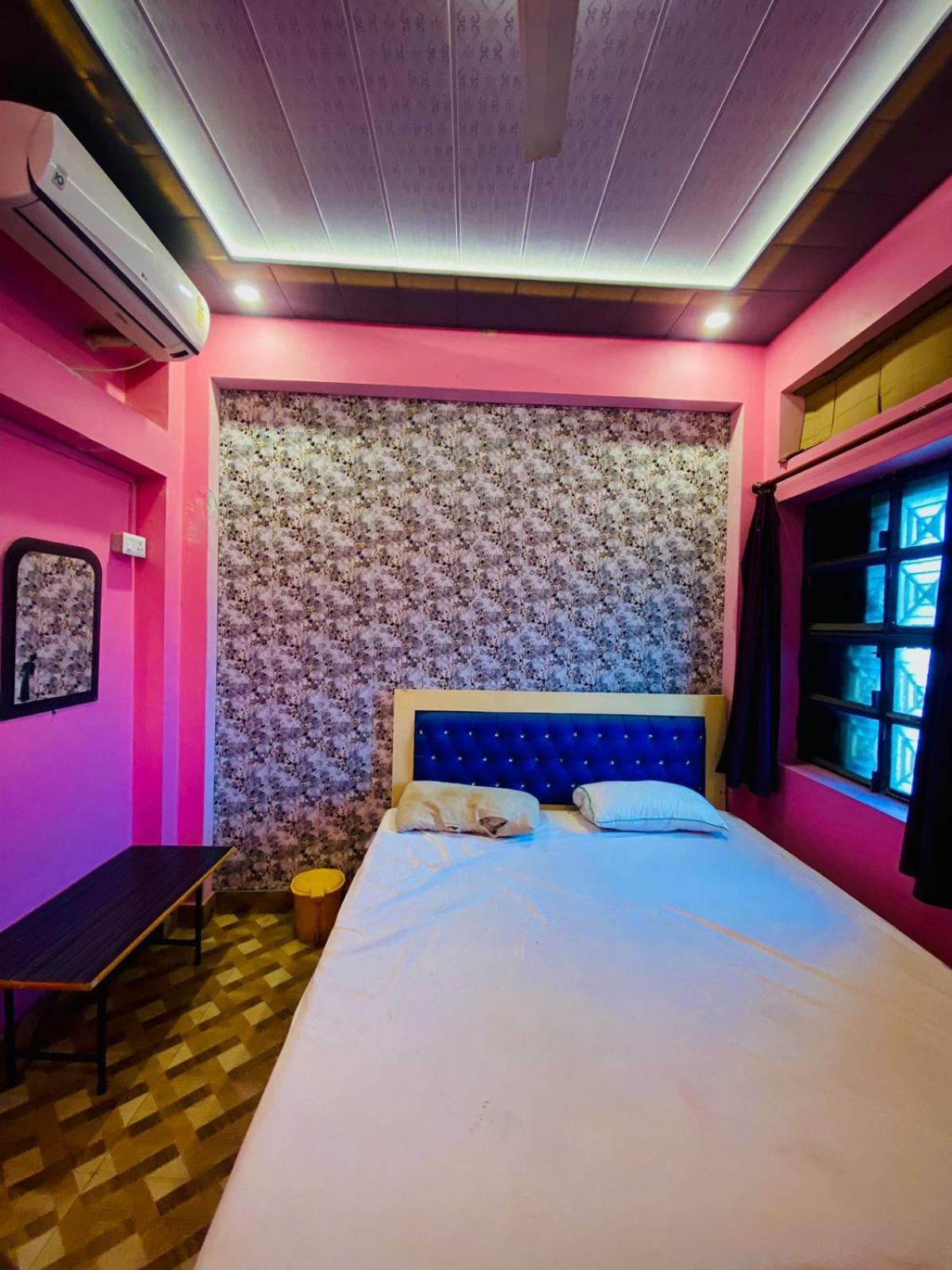 Marigold Guest House Varanasi Phòng bức ảnh